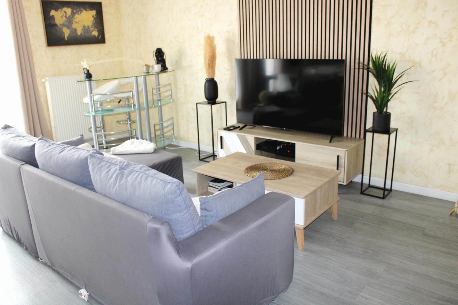 Cosy Appart - Balcon, Parking, Spacieux T2 - Proche Eurexpo Stade Saint-Priest  Eksteriør bilde